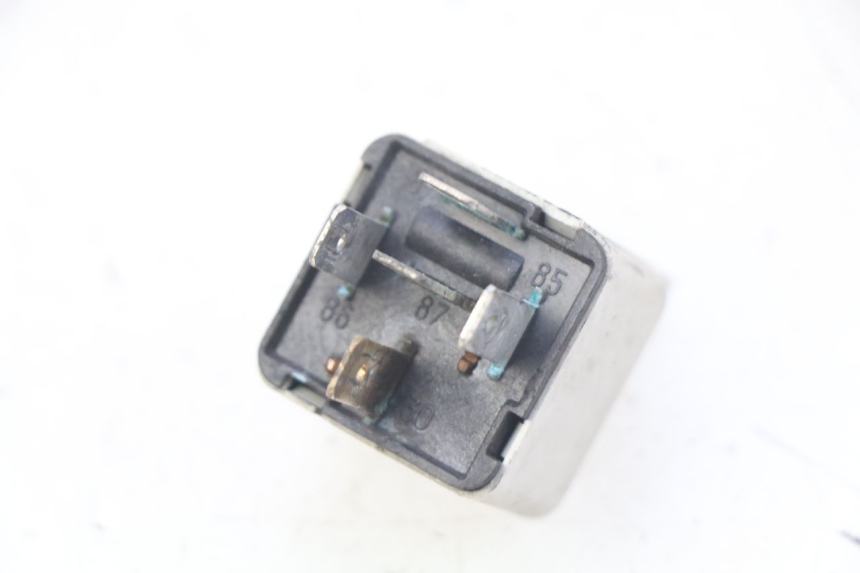 photo de ELEKTRISCHE RELAIS PIAGGIO XEVO - X EVO 125 (2007 - 2017) - Detailansicht des Bauteils