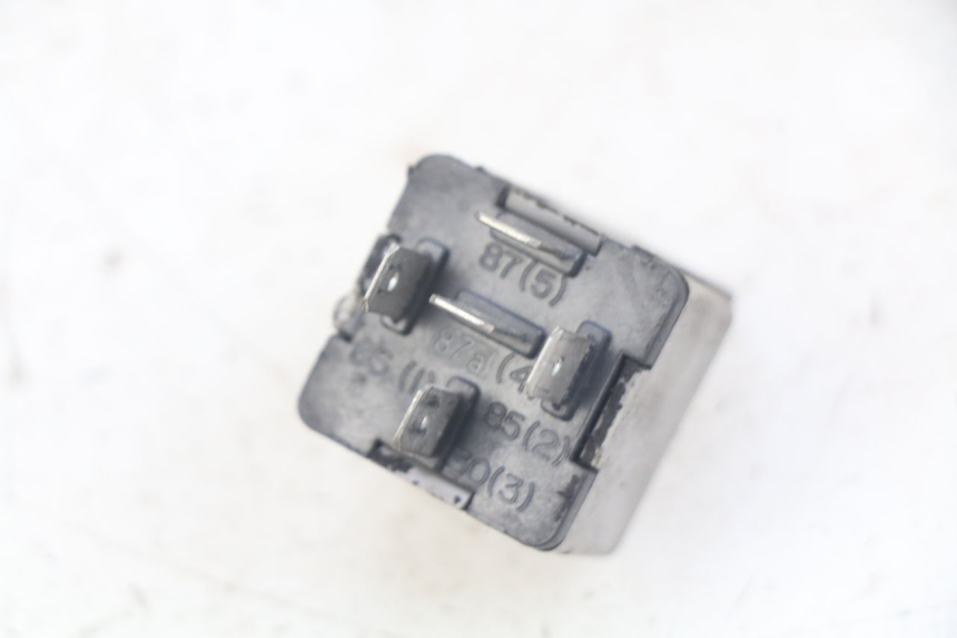 photo de ELEKTRISCHE RELAIS PIAGGIO XEVO - X EVO 125 (2007 - 2017) - Zoom auf Gebrauchszustand