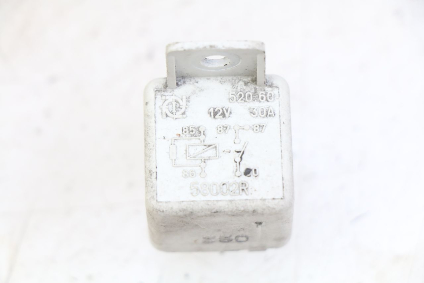 photo de ELEKTRISCHE RELAIS PIAGGIO XEVO - X EVO 125 (2007 - 2017) - Zoom auf Gebrauchszustand