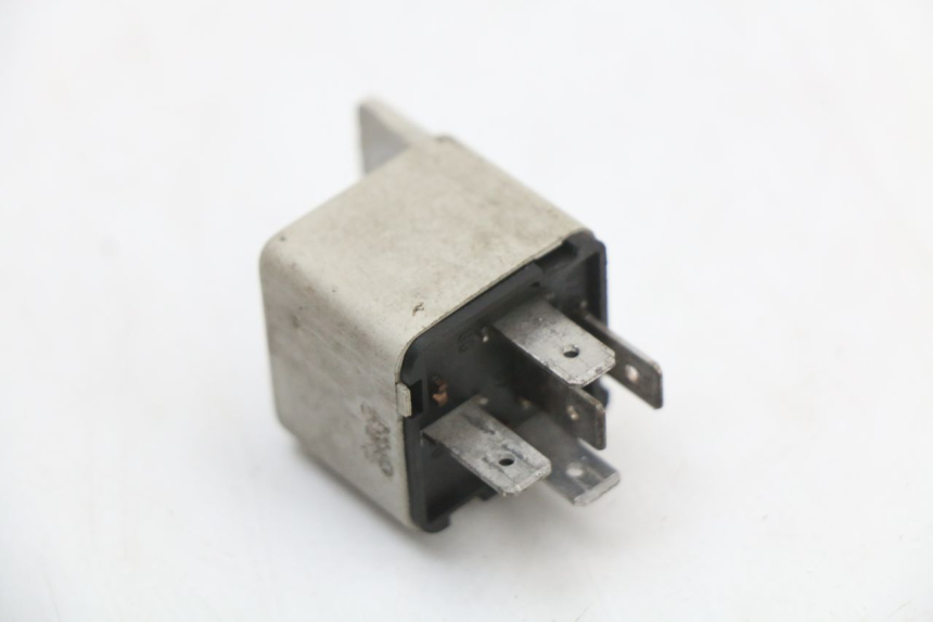 photo de ELEKTRISCHE RELAIS PIAGGIO XEVO - X EVO 125 (2007 - 2017) - Zoom auf Gebrauchszustand