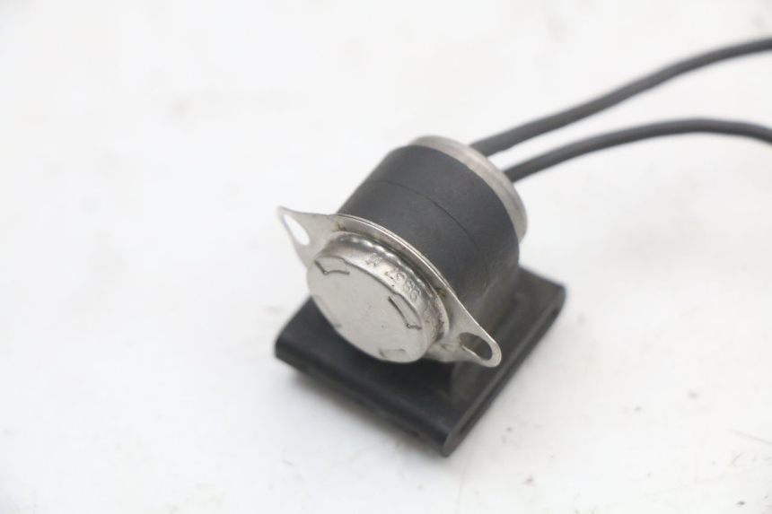 photo de RELAIS YAMAHA XJS DIVERSION 600 (1997 - 1999) - Detailansicht des Bauteils