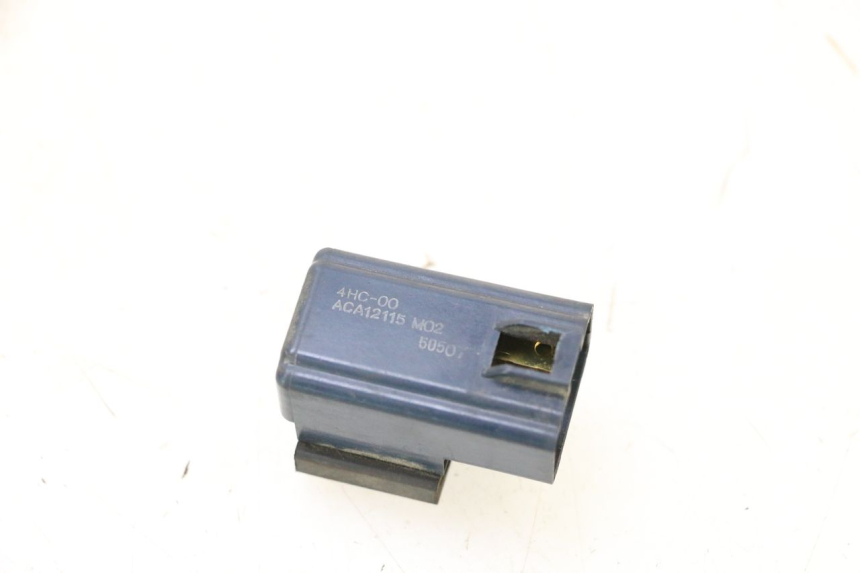 photo de RELAIS YAMAHA XP T-MAX ABS 500 (2005 - 2005) - Hauptansicht