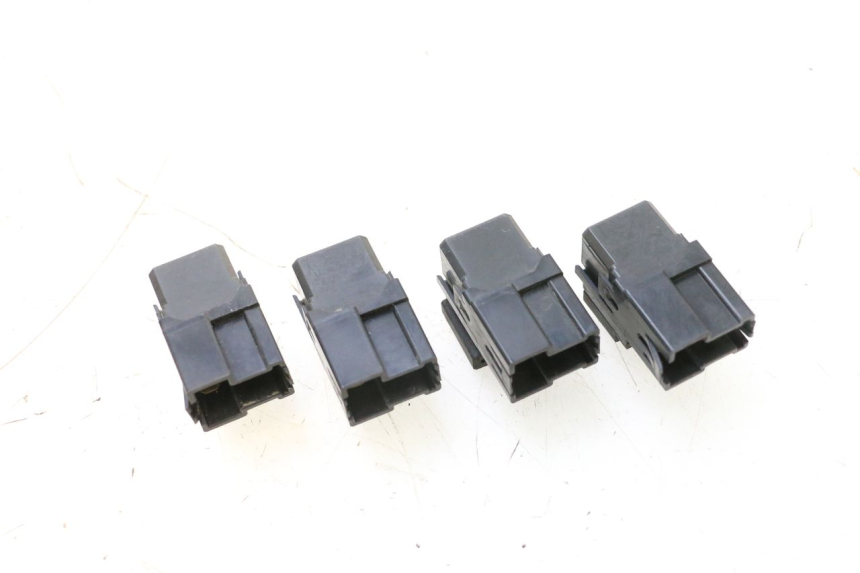 photo de RELAIS YAMAHA XP T-MAX ABS 500 (2005 - 2005) - Hauptansicht