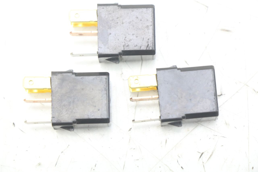 photo de ELEKTRISCHES RELAIS YAMAHA XP T-MAX TMAX 500 (2004 - 2007) - Hauptansicht