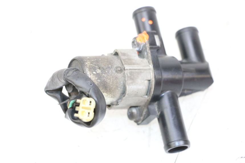 photo de RELAIS YAMAHA FZ1 FAZER 1000 (2007 - 2009) - Zoom auf Gebrauchszustand