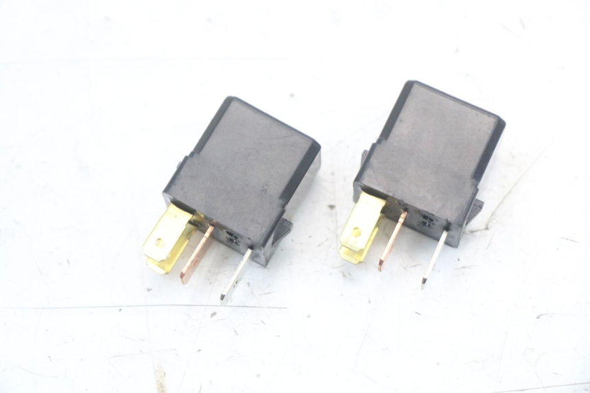 photo de RELAIS YAMAHA XJ6 ABS 600 (2008 - 2016) - Hauptansicht