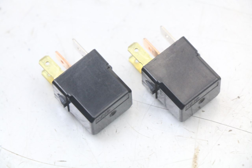 photo de RELAIS YAMAHA XJ6 ABS 600 (2008 - 2016) - Zoom auf Gebrauchszustand