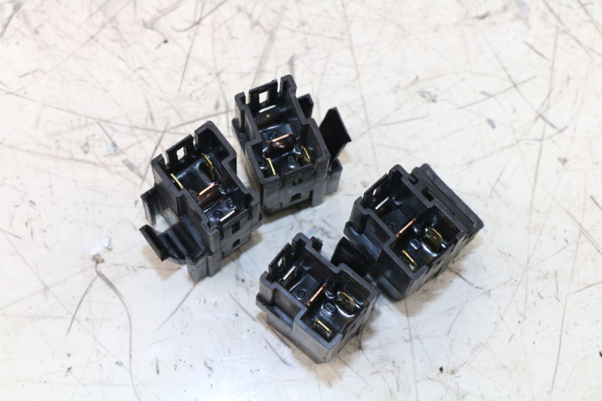 photo de RELAIS YAMAHA YP MAJESTY ABS 400 (2007 - 2009) - Detailansicht des Bauteils