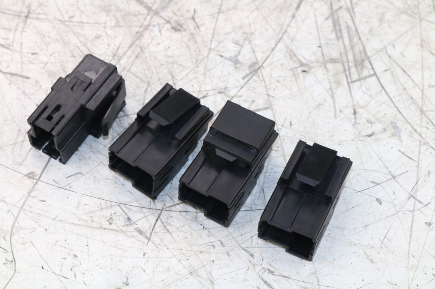 photo de RELAIS YAMAHA YP MAJESTY ABS 400 (2007 - 2009) - Zoom auf Gebrauchszustand