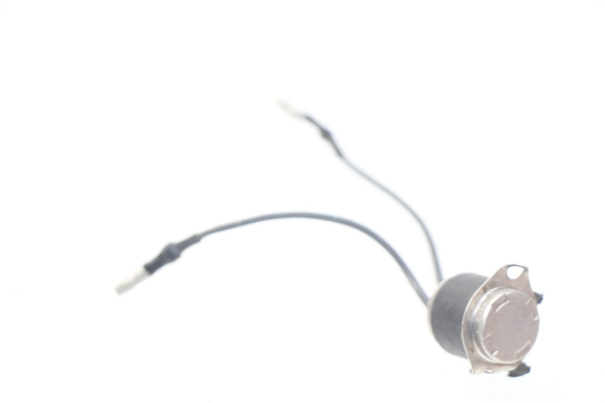 photo de ELEKTRISCHE RELAIS YAMAHA YP MAJESTY 125 (1998 - 2001) - Hauptansicht