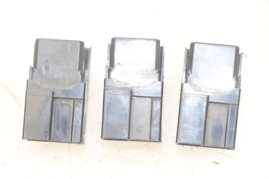 photo de ELEKTRISCHE RELAIS YAMAHA YP MAJESTY 400 (2004 - 2008) - Hauptansicht