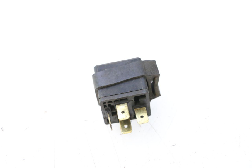 photo de ELEKTRISCHE RELAIS YAMAHA YP MAJESTY 125 (1998 - 2001) - Detailansicht des Bauteils