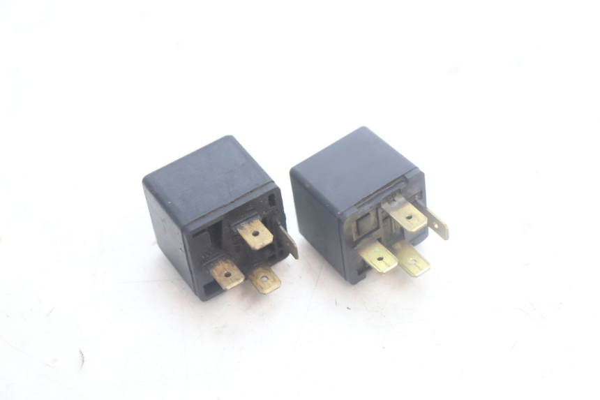 photo de ELEKTRISCHE RELAIS YAMAHA YP MAJESTY 125 (2007 - 2010) - Detailansicht des Bauteils