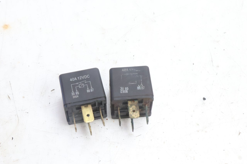 photo de ELEKTRISCHE RELAIS YAMAHA YP MAJESTY 125 (2007 - 2010) - Detailansicht des Bauteils