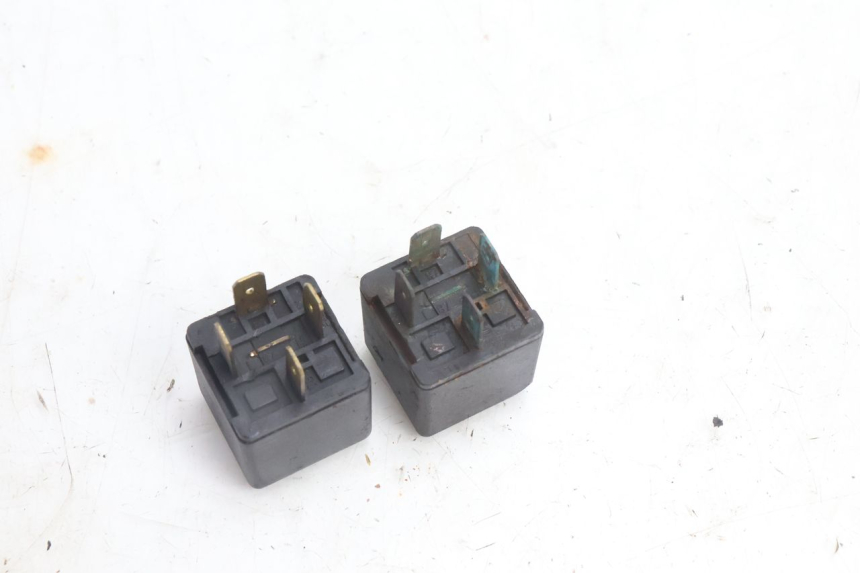 photo de ELEKTRISCHE RELAIS YAMAHA YP MAJESTY 125 (2007 - 2010) - Zoom auf Gebrauchszustand
