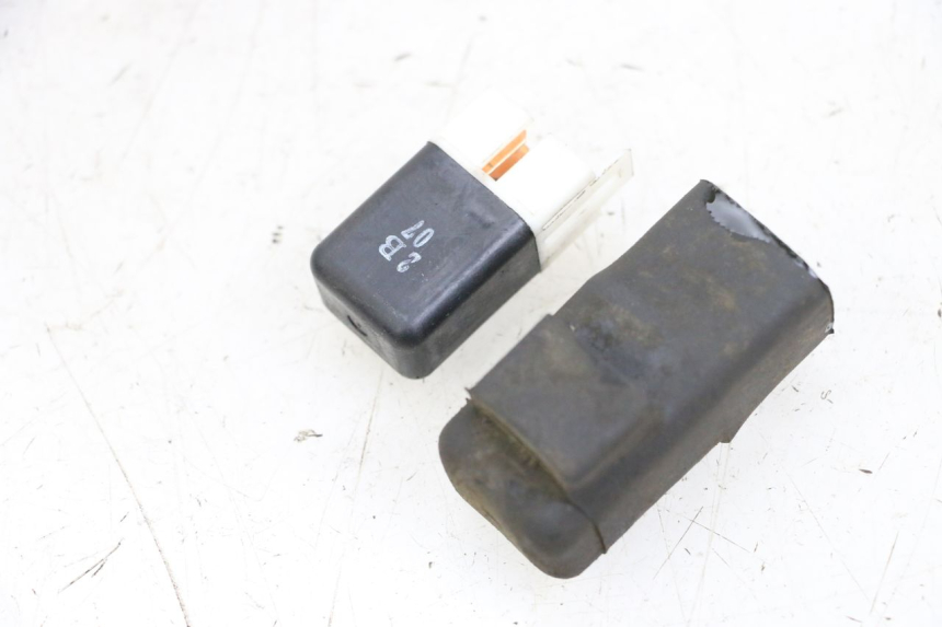 photo de RELAIS KAWASAKI ZR 7 750 (1999 - 2004) - Detailansicht des Bauteils