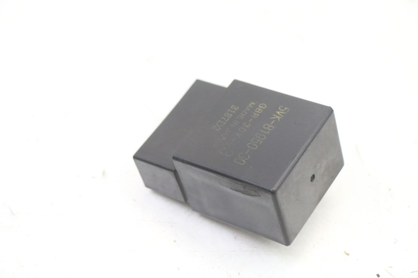 photo de KRAFTSTOFFPUMPENRELAIS YAMAHA FZ6 FAZER S2 600 (2007 - 2011) - Detailansicht des Bauteils