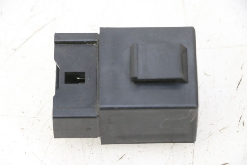 photo de KRAFTSTOFFPUMPENRELAIS YAMAHA MT-07 MT07 ABS 700 (2014 - 2017) - Zoom auf Gebrauchszustand