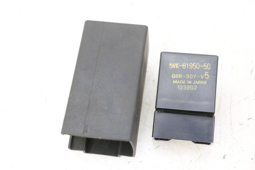 photo de KRAFTSTOFFPUMPENRELAIS YAMAHA MT-07 MT07 ABS 700 (2014 - 2017) - Hauptansicht