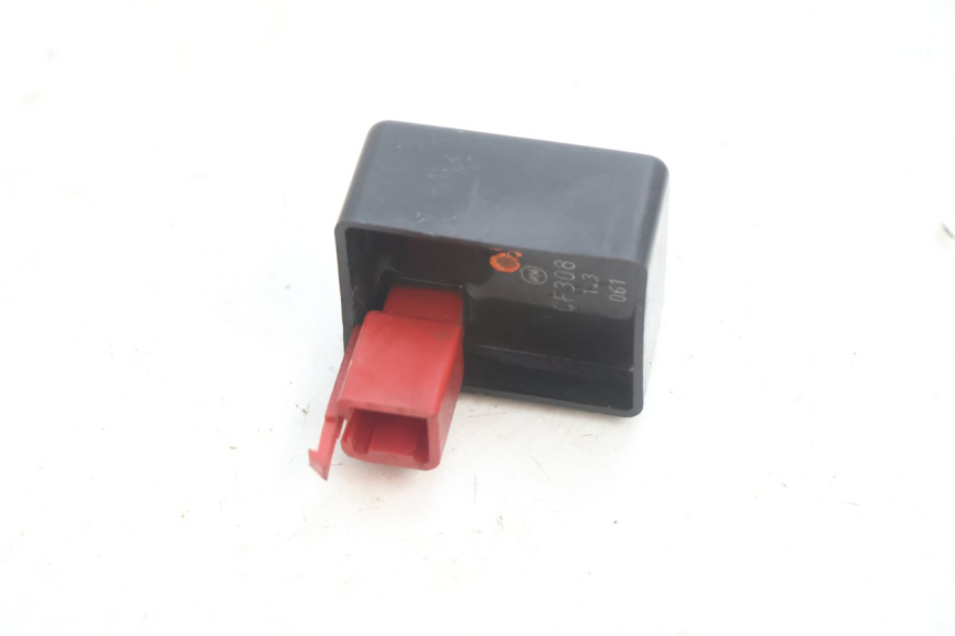 photo de KRAFTSTOFFPUMPENRELAIS KAWASAKI ZX-6R ZX6R 600 (2000 - 2002) - Hauptansicht