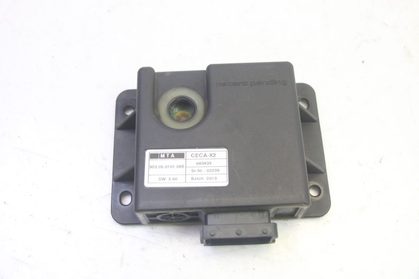 photo de ROLL LOCK RELAIS PIAGGIO MP3 HPE 350 (2018 - 2020) - Hauptansicht