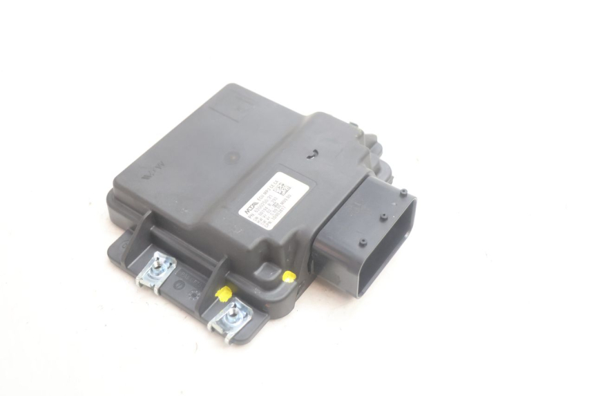 photo de ROLL LOCK RELAIS PIAGGIO MP3 HPE 530 (2022 - 2026) - Hauptansicht