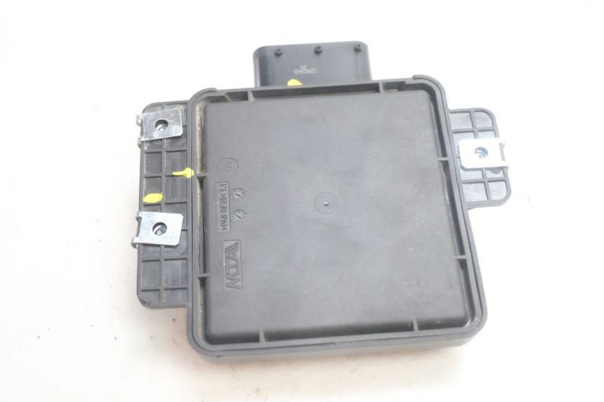 photo de ROLL LOCK RELAIS PIAGGIO MP3 HPE 530 (2022 - 2026) - Gesamtansicht des Produkts