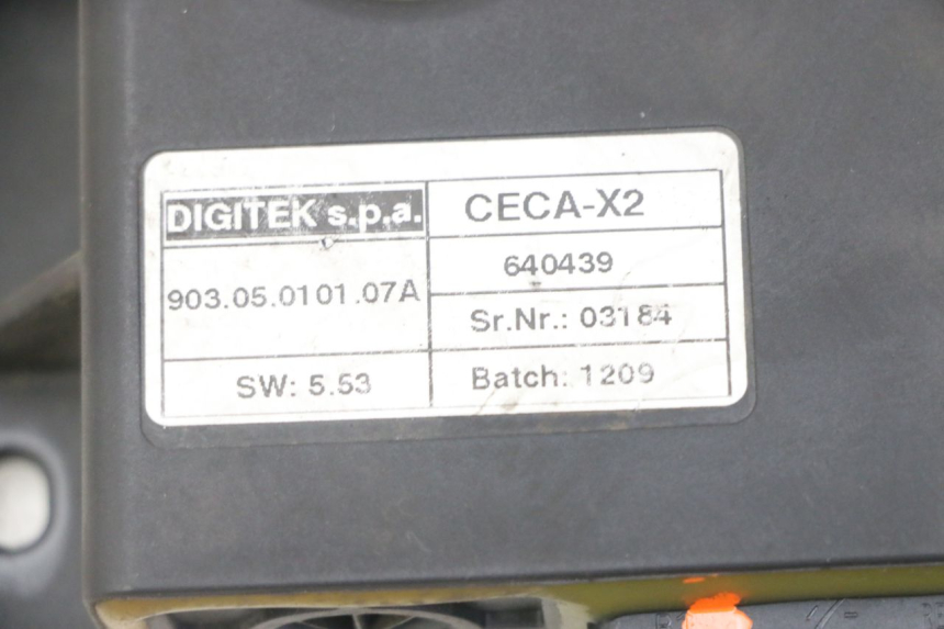 photo de RELAIS ROLL LOCK PIAGGIO MP3 LT 400 (2007 - 2012) - Technische Nahaufnahme