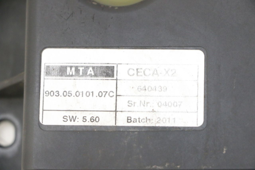 photo de ROLL LOCK RELAIS PIAGGIO MP3 LT 300 (2010 - 2016) - Technische Nahaufnahme