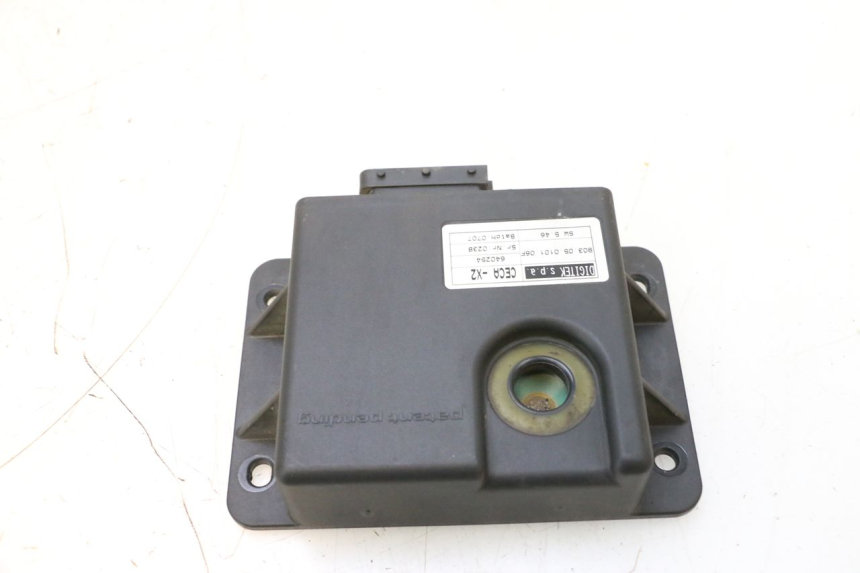 photo de ROLL LOCK RELAIS PIAGGIO MP3 125 (2006 - 2014) - Alternative Perspektive