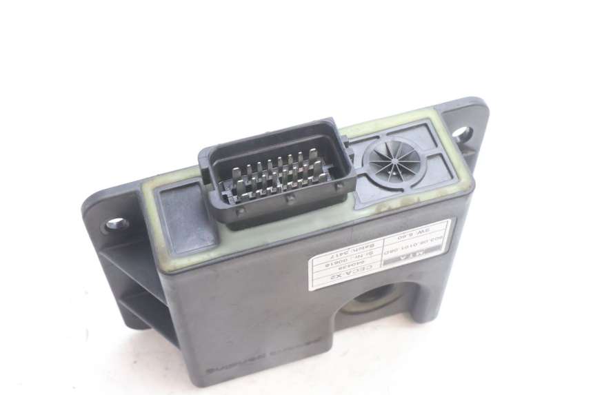 photo de ROLL LOCK RELAIS PIAGGIO MP3 500 (2016 - 2018) - Alternative Perspektive