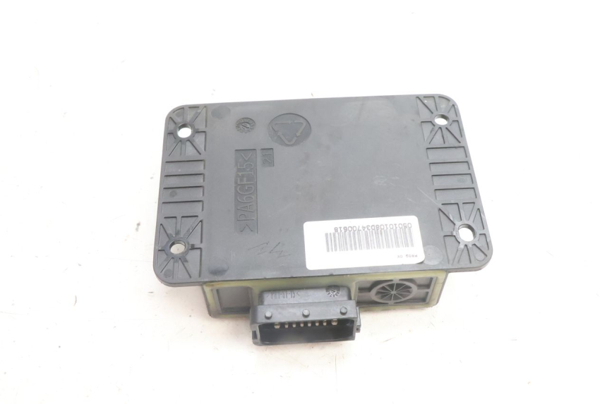 photo de ROLL LOCK RELAIS PIAGGIO MP3 500 (2016 - 2018) - Technische Nahaufnahme