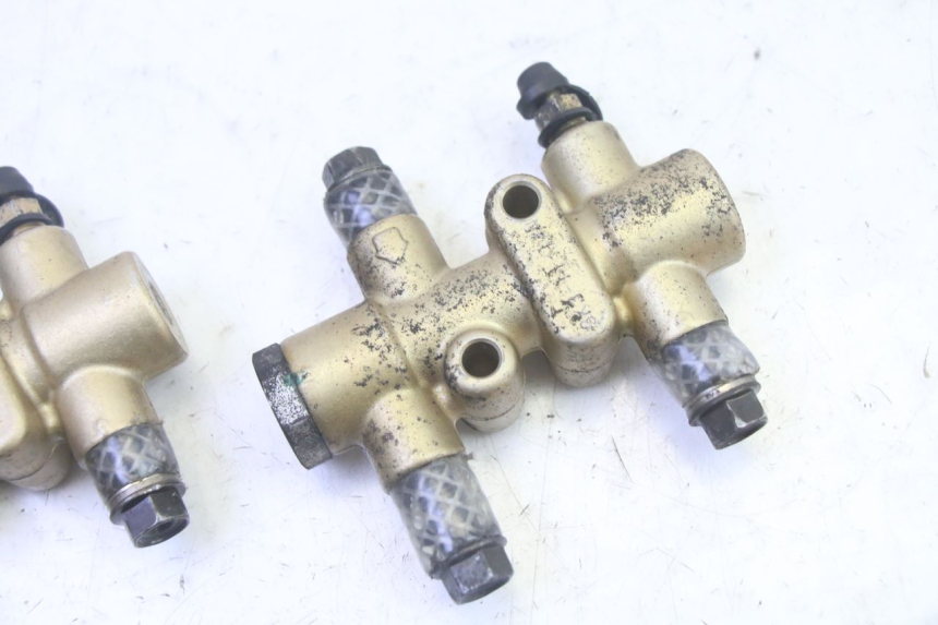 photo de BREMSVERTEILER ADIVA AD3 300 (2014 - 2020) - Alternative Perspektive