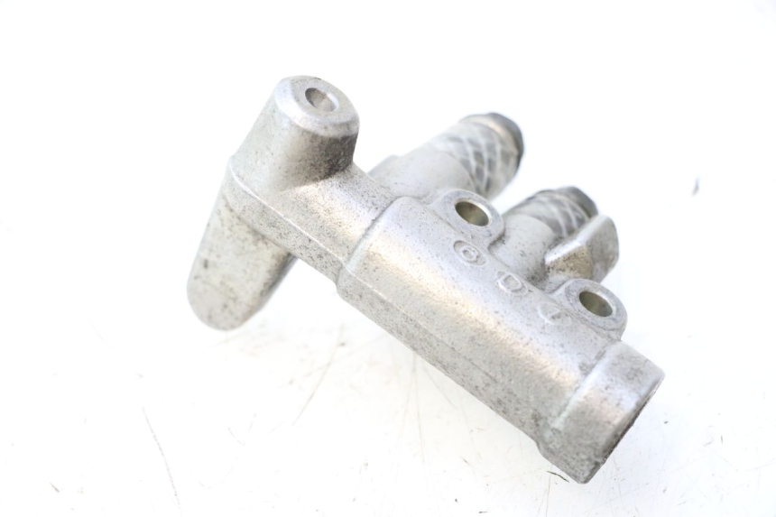 photo de BREMSVERTEILER HONDA FJS SILVER WING SILVERWING 400 (2005 - 2008) - Zoom auf Gebrauchszustand