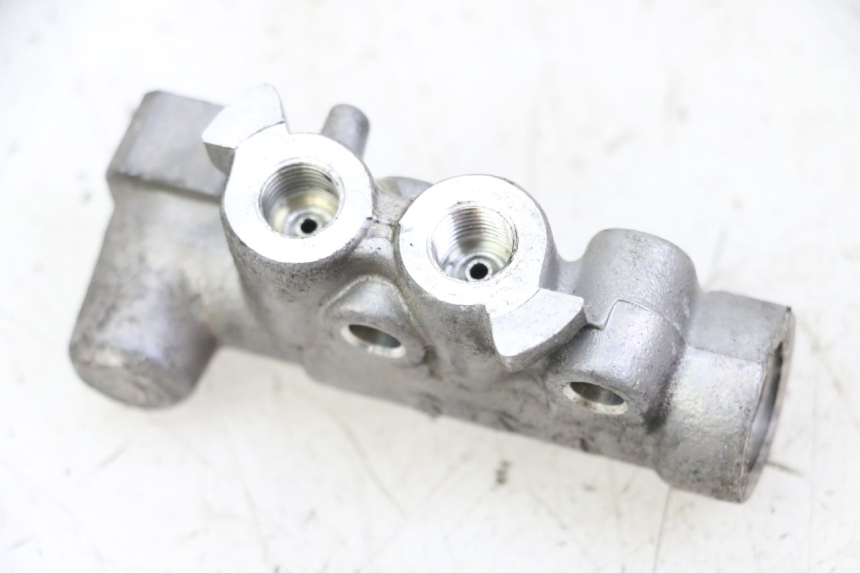 photo de BREMSVERTEILER HONDA FORZA ABS 300 (2013 - 2017) - Detailansicht des Bauteils