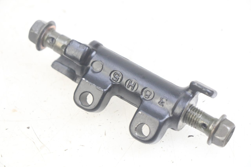 photo de BREMSSATTELVERTEILER YAMAHA FZS FAZER 600 (1998 - 2001) - Zoom auf Gebrauchszustand