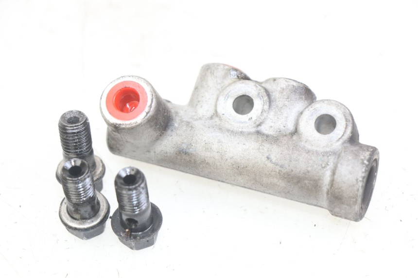 photo de BREMSSATTELVERTEILER SYM GTS EFI 125 (2012 - 2016) - Detailansicht des Bauteils