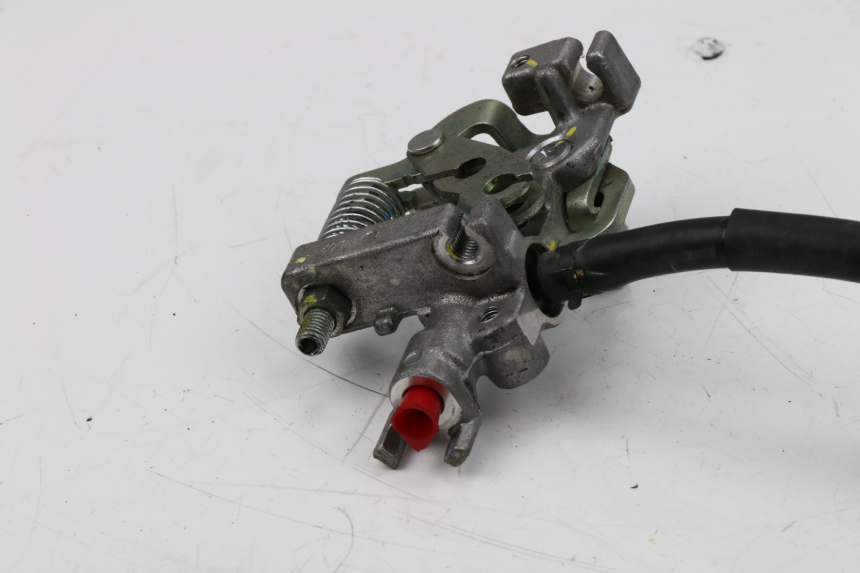 photo de BREMSVERTEILER HONDA PCX (JF28) 125 (2009 - 2011) - Zoom auf Gebrauchszustand