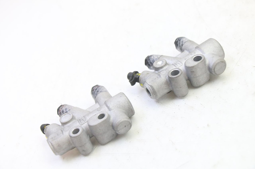 photo de BREMSVERTEILER PIAGGIO MP3 HPE 310 (2024 - 2025) - Alternative Perspektive