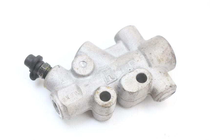 photo de BREMSSATTELVERTEILER PIAGGIO MP3 LT 400 (2007 - 2012) - Technische Nahaufnahme