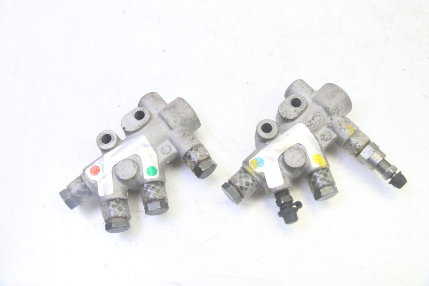 photo de BREMSVERTEILER PIAGGIO MP3 LT 300 (2010 - 2016) - Zoom auf Gebrauchszustand