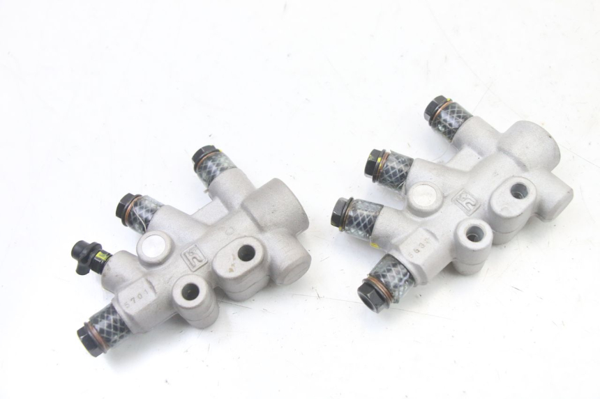 photo de BREMSSATTELVERTEILER PIAGGIO MP3 500 (2014 - 2017) - Hauptansicht