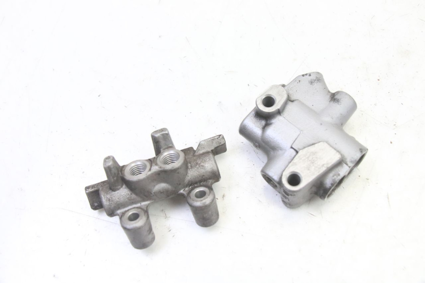 photo de BREMSVERTEILER HONDA NTV DEAUVILLE ABS 700 (2007 - 2016) - Zoom auf Gebrauchszustand