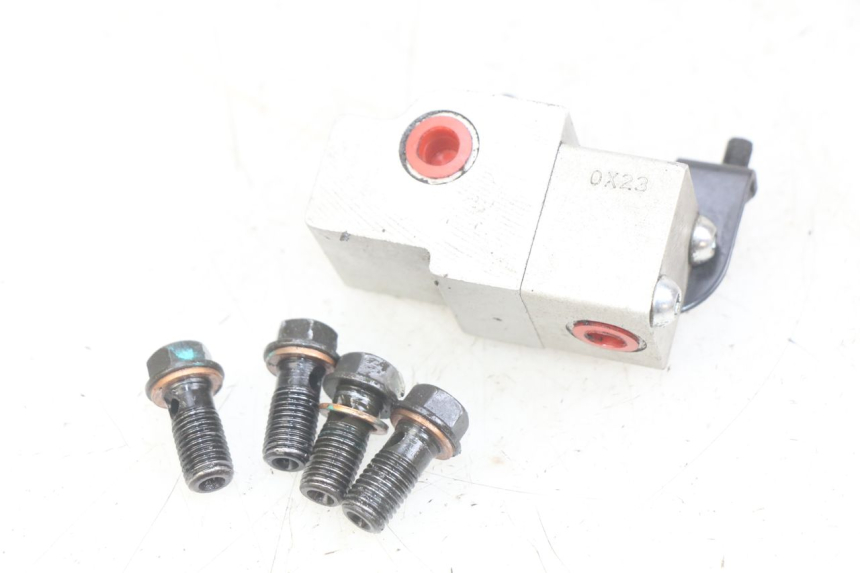 photo de BREMSKRAFTVERTEILER PEUGEOT TWEET 125 (2018 - 2021) - Alternative Perspektive