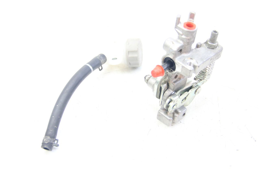 photo de BREMSKRAFTVERTEILER HONDA VISION NSC R 50 (2013 - 2015) - Alternative Perspektive