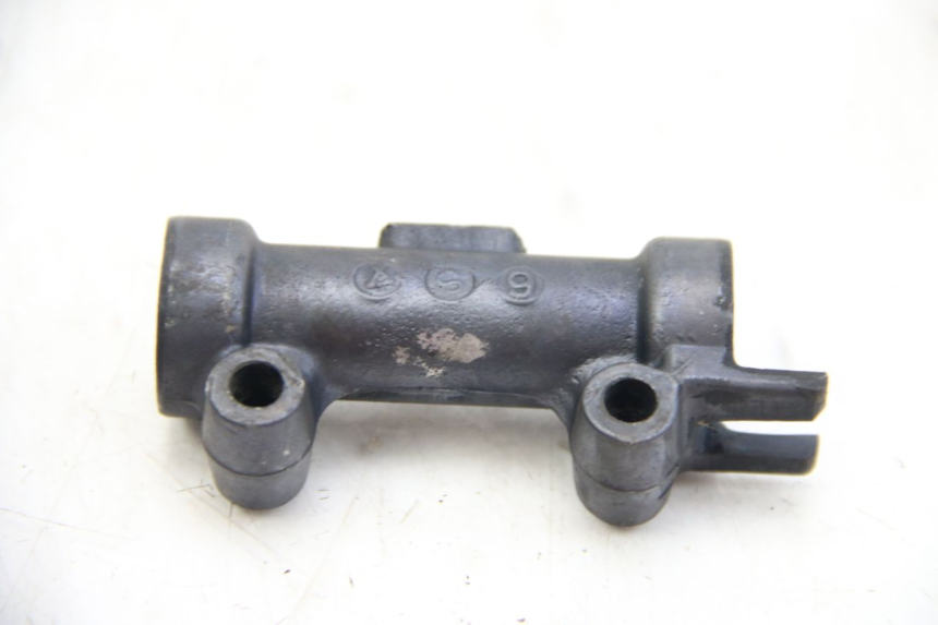photo de BREMSSATTELVERTEILER KAWASAKI ZX-6R ZX6R 600 (1995 - 1997) - Zoom auf Gebrauchszustand