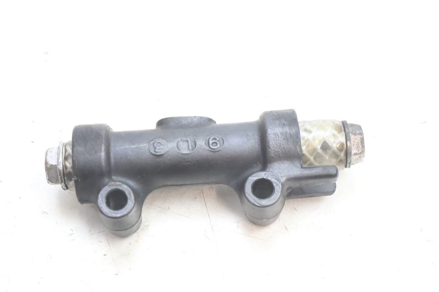 photo de BREMSSATTELVERTEILER KAWASAKI ZZR 600 (1995 - 2004) - Detailansicht des Bauteils