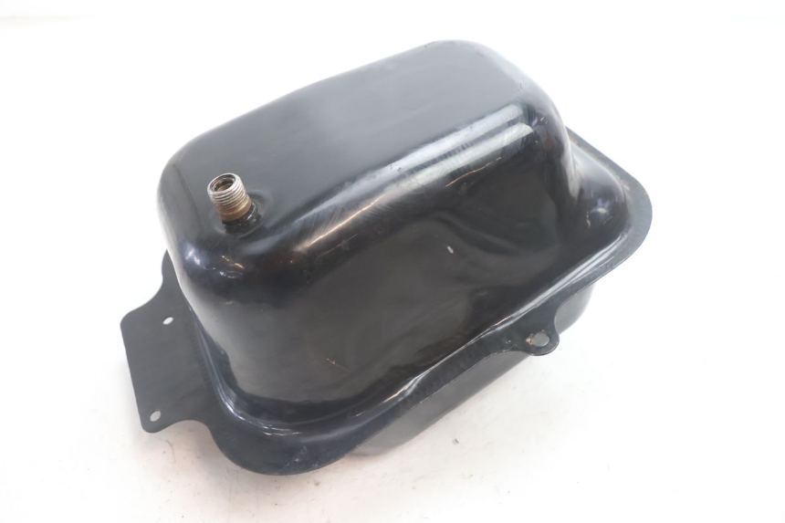 photo de KRAFTSTOFFTANK KYMCO AGILITY 4T 50 (2005 - 2018) - Oberflächenzustand und Material