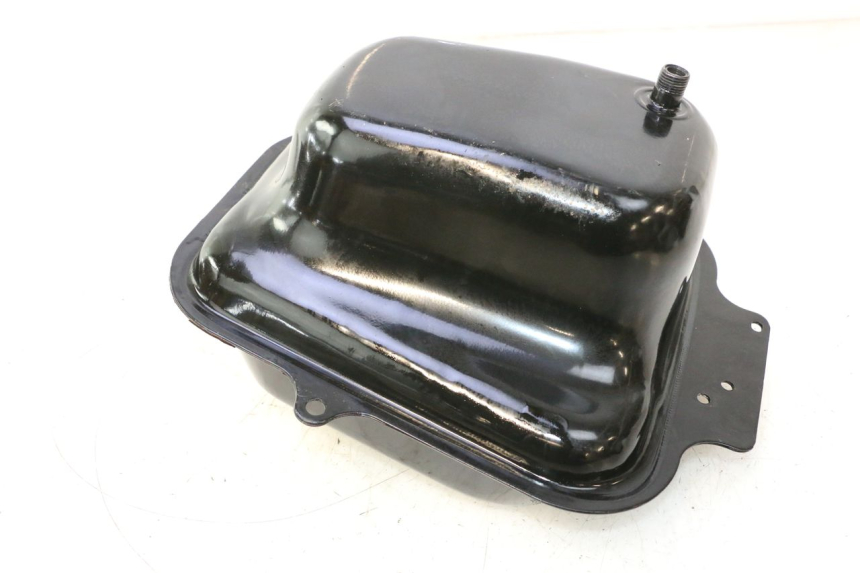 photo de KRAFTSTOFFTANK KYMCO AGILITY 4T 50 (2018 - 2022) - Alternative Perspektive