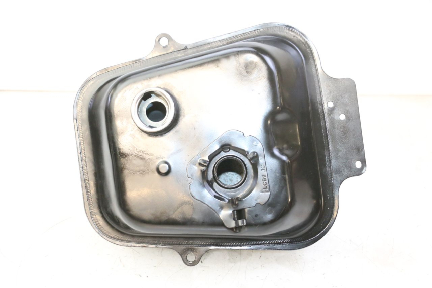 photo de KRAFTSTOFFTANK KYMCO AGILITY NAKED RENOUVO 2T 50 (2011 - 2018) - Hauptansicht